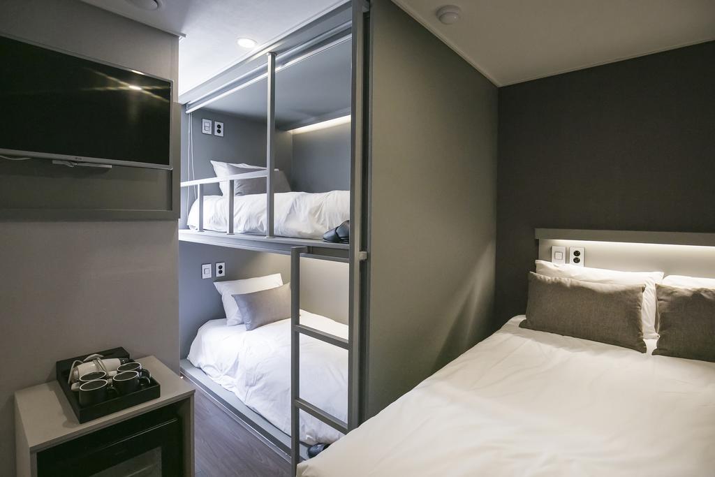 Philstay Myeongdong Station Seul Zewnętrze zdjęcie