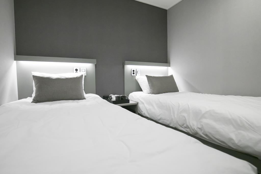 Philstay Myeongdong Station Seul Zewnętrze zdjęcie
