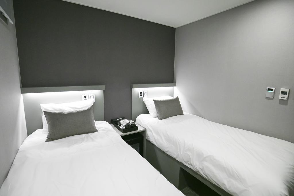 Philstay Myeongdong Station Seul Zewnętrze zdjęcie